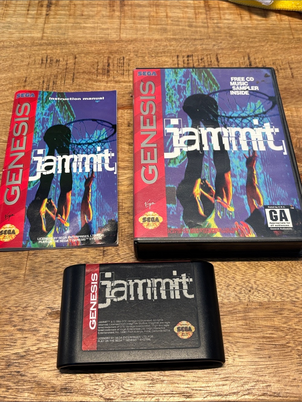 JAMMIT ! ( Sega Genesis System Console Video Game ) COMPLETE ! CLEANED, TESTED !